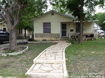1st image of 2918 Lombrano St