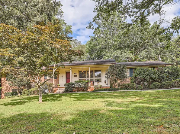3610 31st Street Ln NE, Hickory, NC 28601