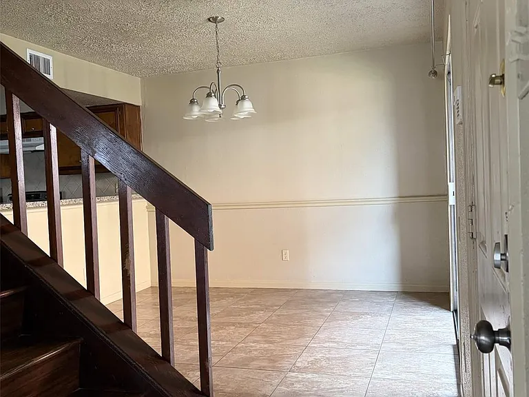 9711 Pine Pass Dr #B — Photo 4