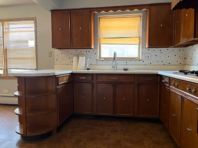 7323 W Higgins Ave #2 — Photo 16