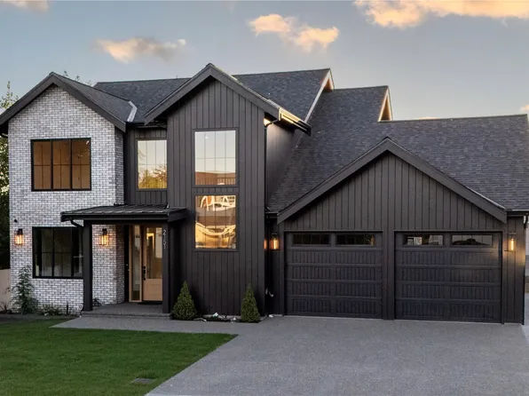 2151 Bayview Avenue, Blaine, WA 98230