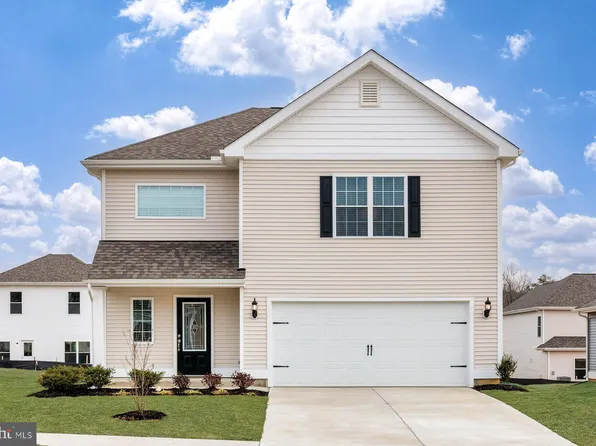 17042 Brookwood Dr, Bowling Green, VA 22427