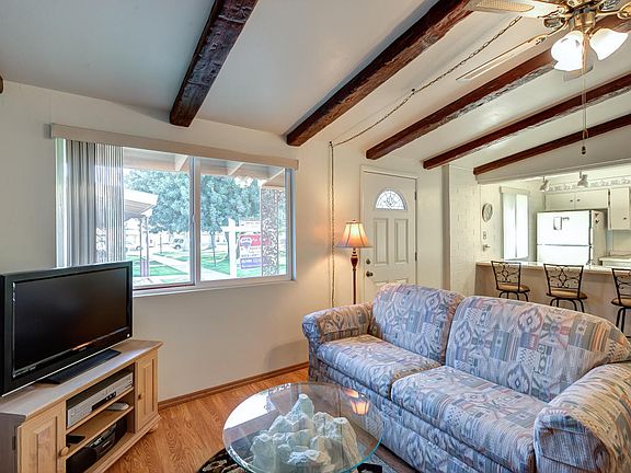 4th image of 10568 W Oakmont Dr