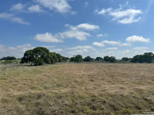TBD Salt Grass Trail Lot 739 LOT 739, Bandera, TX 78003