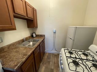 3263 Arbor St APT 8, Omaha, NE 68105