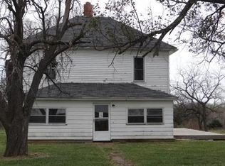 177 N 1900th Rd, Lecompton, KS 66050