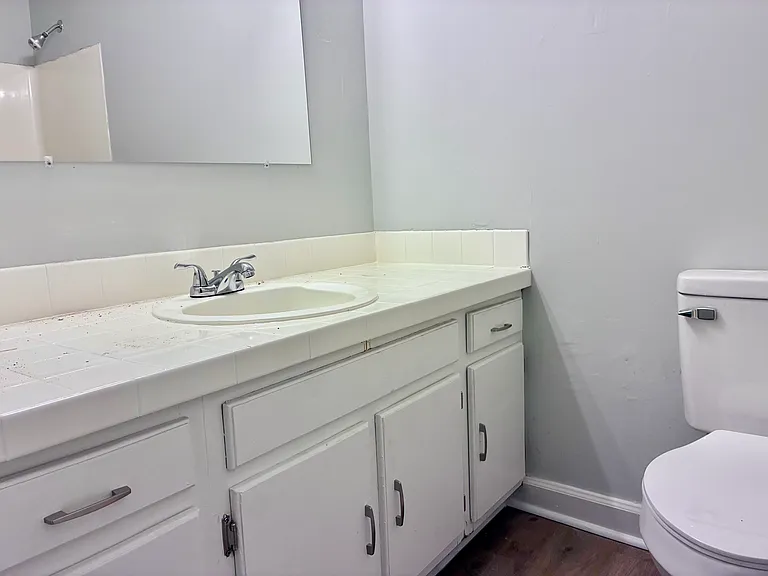 8600 Marigold St — Photo 11