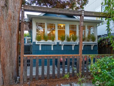 833 NW 52nd Street, Seattle, WA, 98107