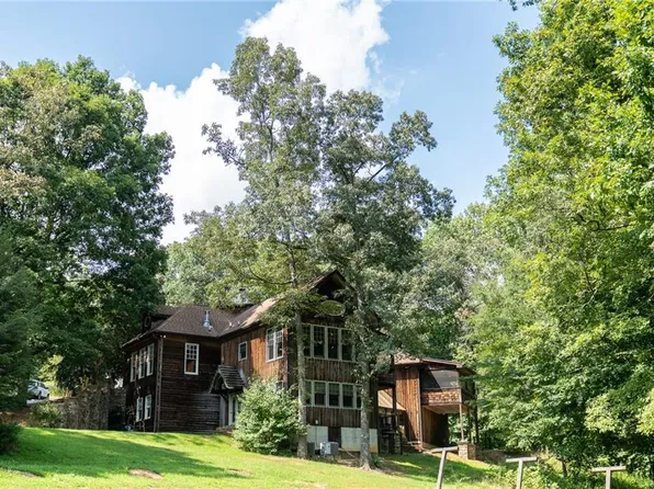 9975 Ball Ground Hwy, Ball Ground, GA 30107