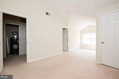 6002 Lincolnia Rd — Photo 12