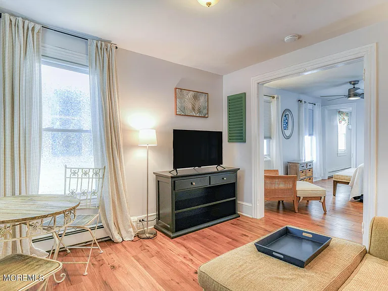 19 Webb Ave #1W — Photo 5