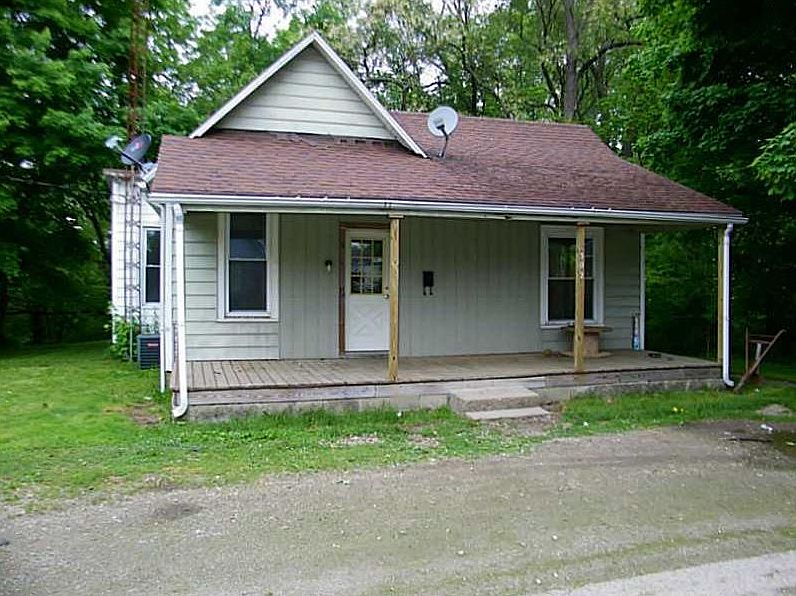 1st image of 302 Howard St