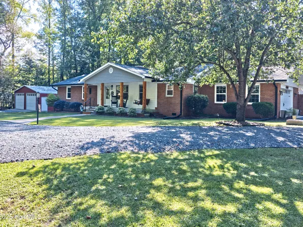 508 S Glenwood Trail, Southern Pines, NC 28387