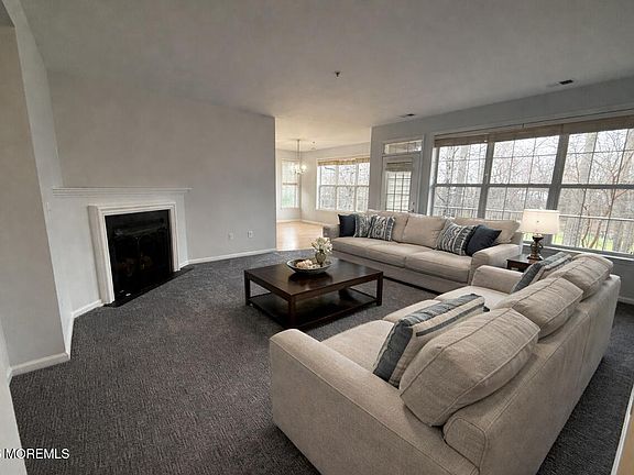 2nd image of 554 Saint Andrews Pl
