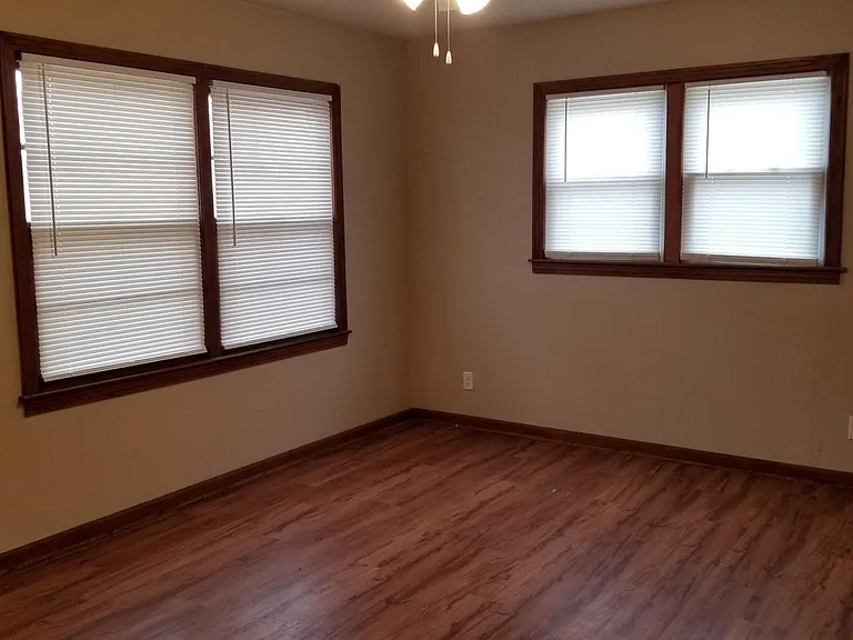 2134 S Silver St — Photo 6