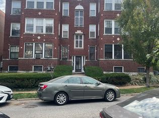 4946 Buckingham Ct APT 3E, Saint Louis, MO 63108