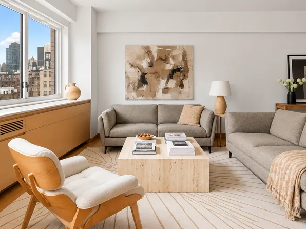 20 East 68th Street image 1 of 15