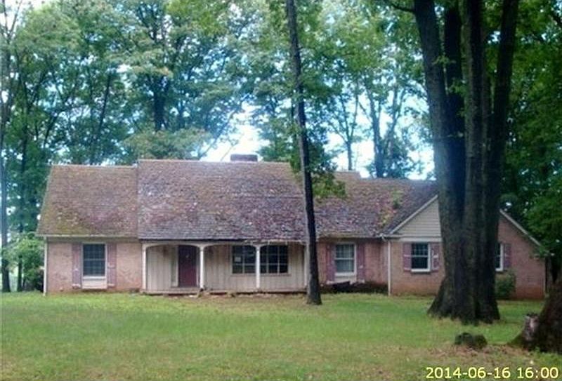 1st image of 5647 Sherwood Dr