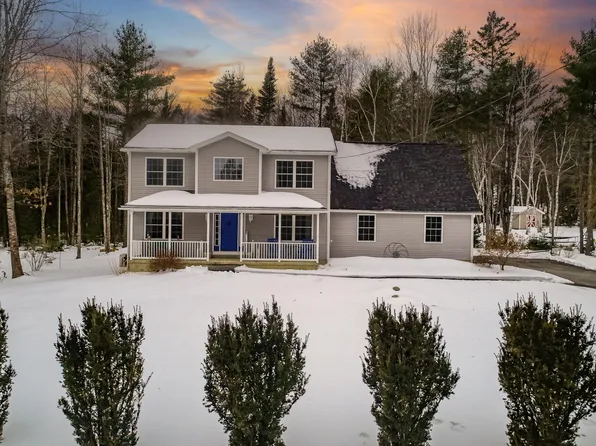 53 Cambridge Drive, Hermon, ME 04401