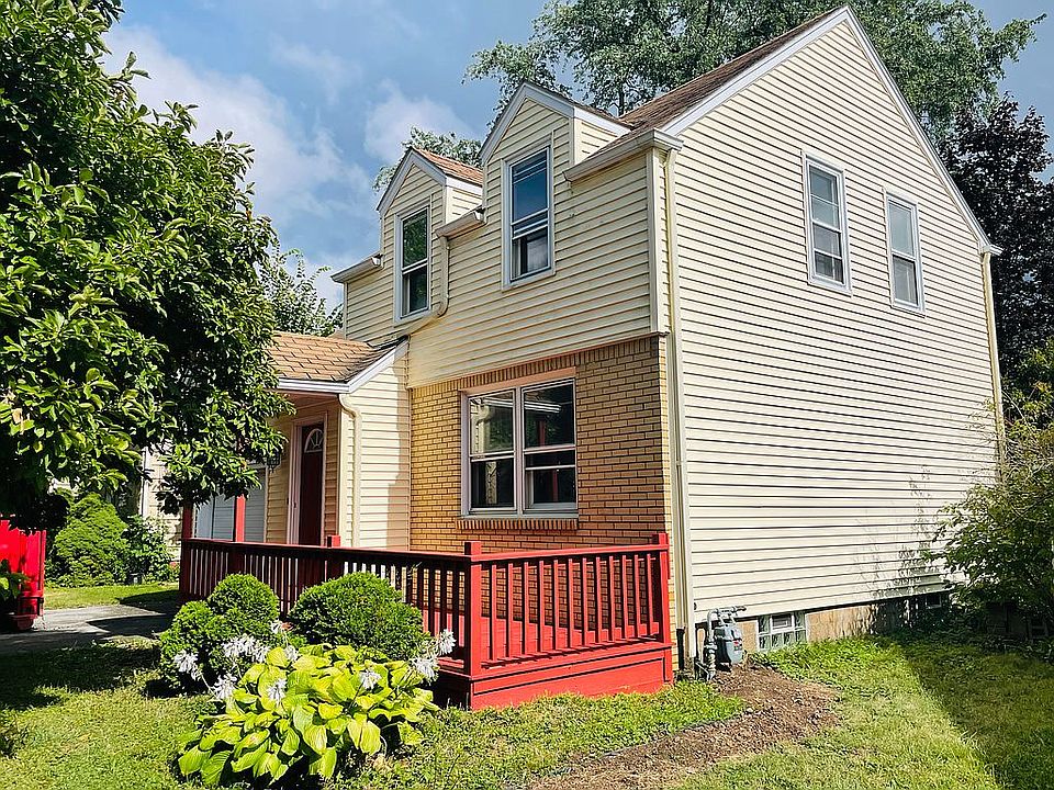 1st image of 55 Cleveland Dr