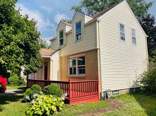 55 Cleveland Dr, Buffalo, NY 14215