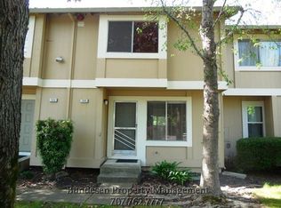 1305 Gold Way, Rohnert Park, CA 94928