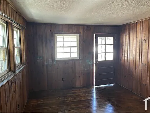2110 Tuscaloosa St — Photo 2