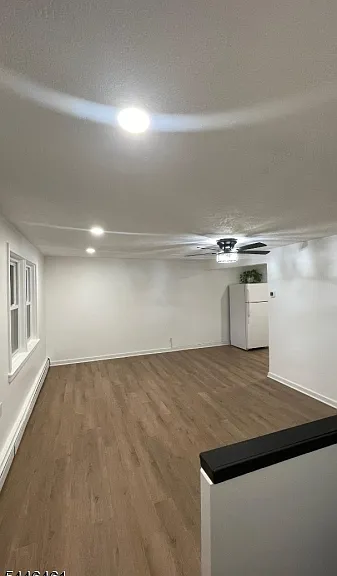 749 Linden Ave — Photo 1