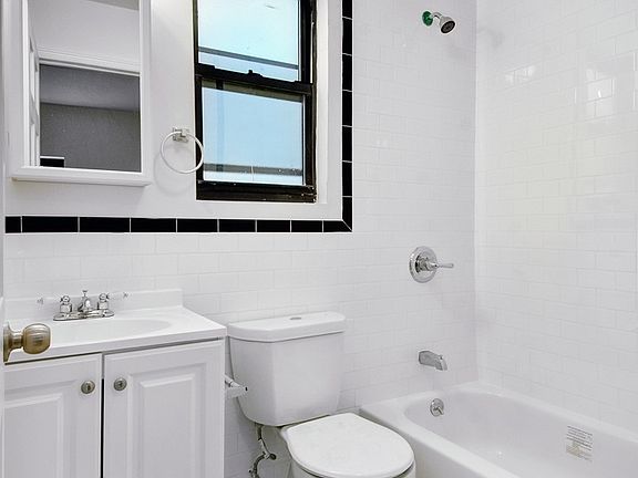 3rd image of 501 W 140th St APT 2F