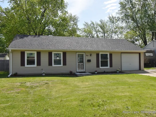 57 Sheffield Rd, Montgomery, IL 60538