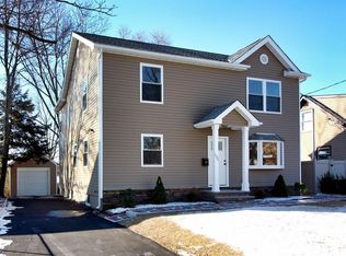 121 Wilson Ave, Parlin, NJ 08859