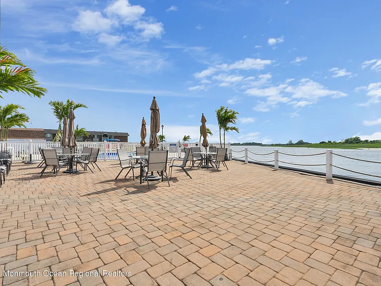 1340 Ocean Ave #62 — Photo 37