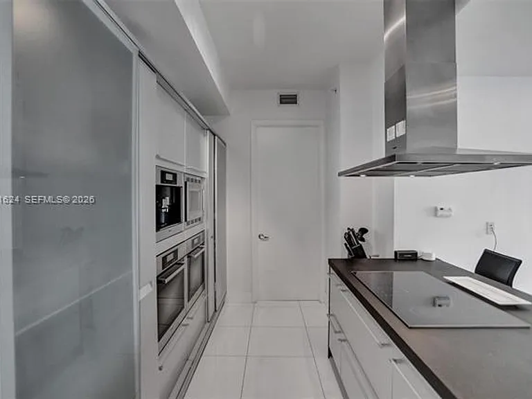 18201 Collins Ave #4108 — Photo 5
