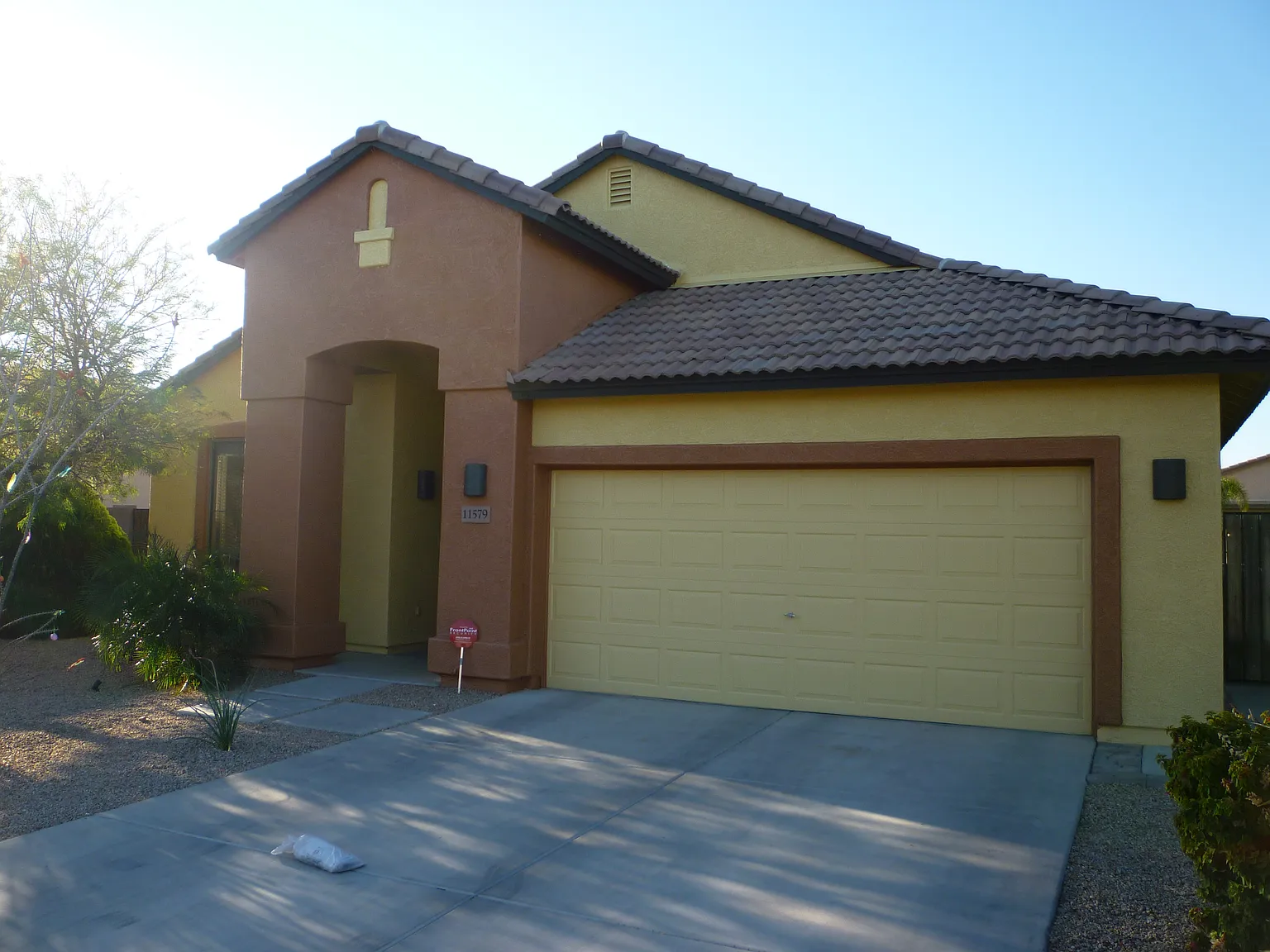 4 bed, 2155 sqft, $2,600 — Photo 2