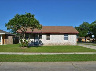 1737 Family Ct, Marrero, LA 70072