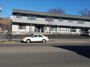 525 Plum St APT 4, Red Wing, MN 55066