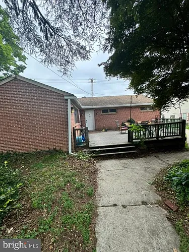 411 S Walnut St #4 Photo 1 411 S Walnut St #4 Photo 1