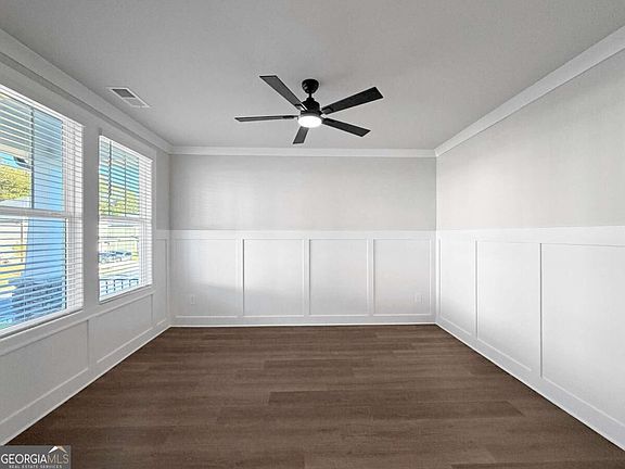 4th image of 5916 Cabernet Ln