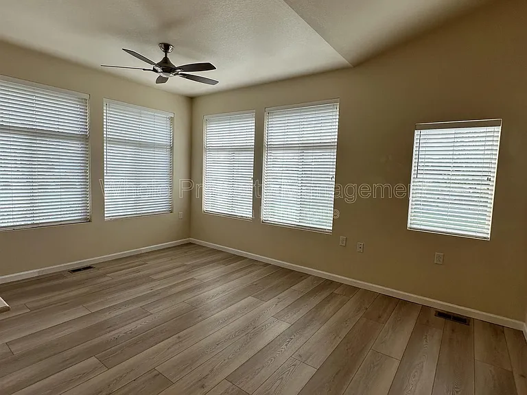 12555 Monroe Dr #1 — Photo 25
