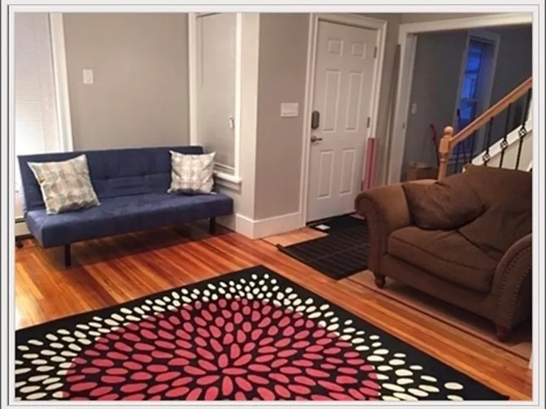 18 West St #1 — Photo 4