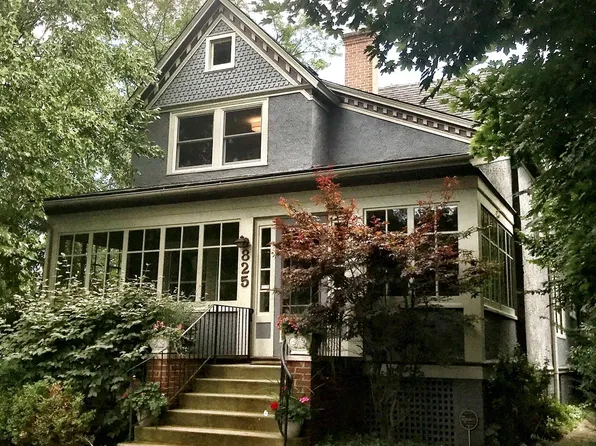 825 Greenleaf Ave, Wilmette, IL 60091