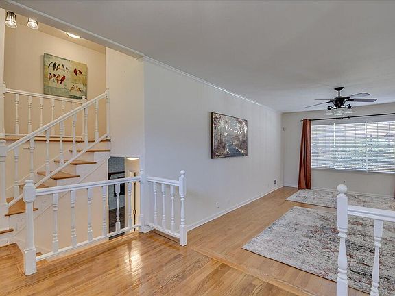 5th image of 2705 Northwood Ct