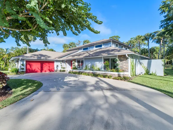 13377 Doubletree Circle, Wellington, FL 33414
