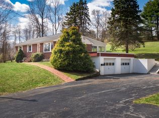 423 Upper Pike Creek Rd, Newark, DE 19711