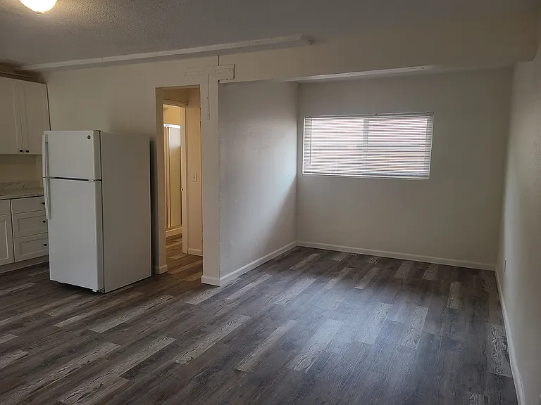 337 Brooks St #D — Photo 4
