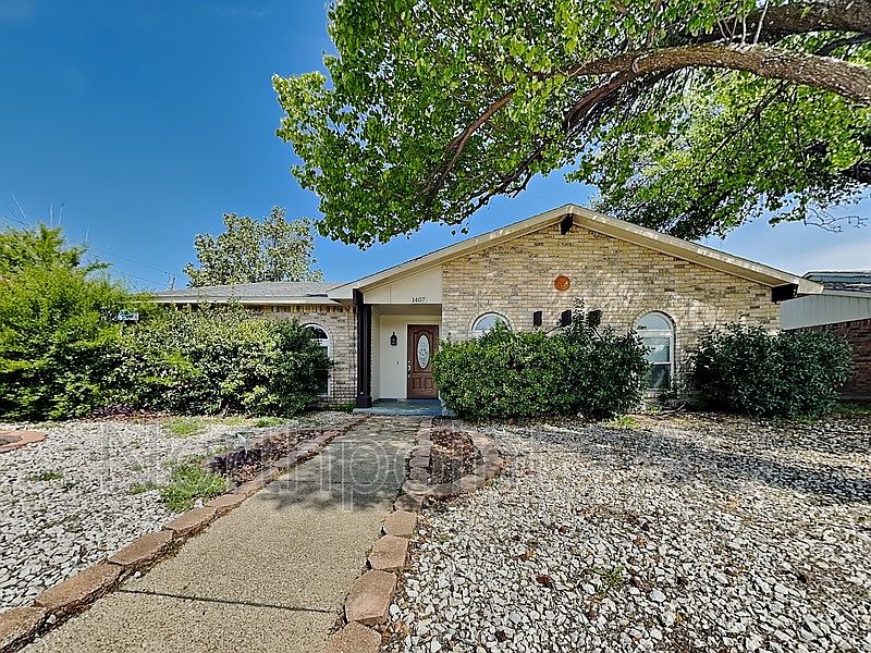 1st image of 1407 W Spring Creek Pkwy