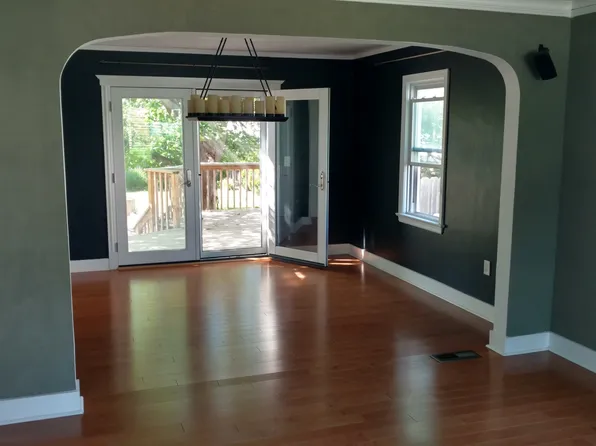 139 N Maple Ave #A, Morton, IL 61550