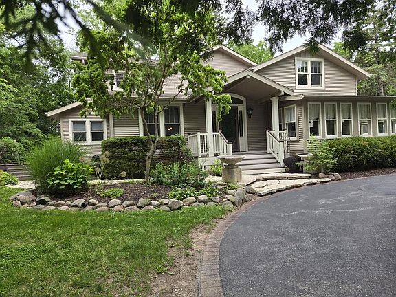 2nd image of 1823 W Shore DRIVE
