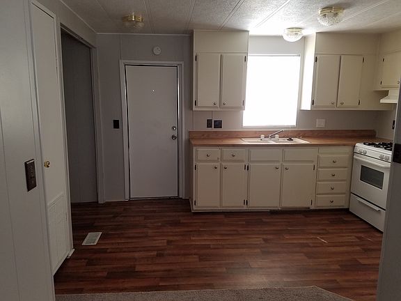 3rd image of 825 N Lamb Blvd Spc 331