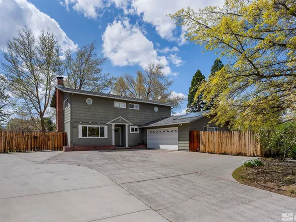 695 Sapphire Cir, Reno, NV 89509